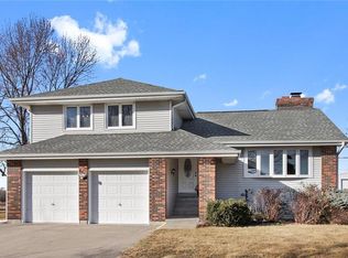 9890 Kill Creek Rd, De Soto, KS 66018