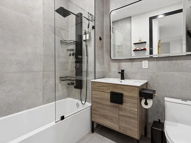 46 Kossuth Pl #1B — Photo 14