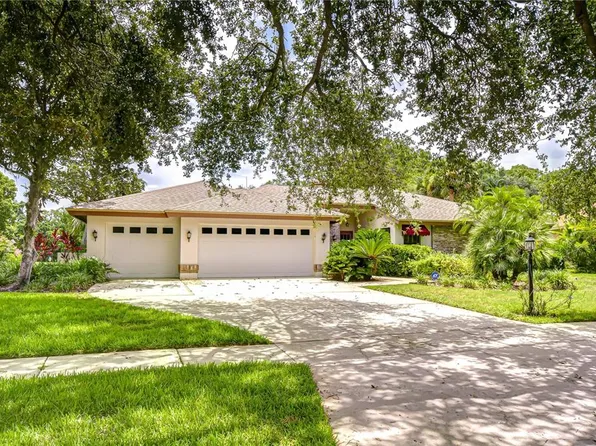 5317 Burchette Rd, Tampa, FL 33647