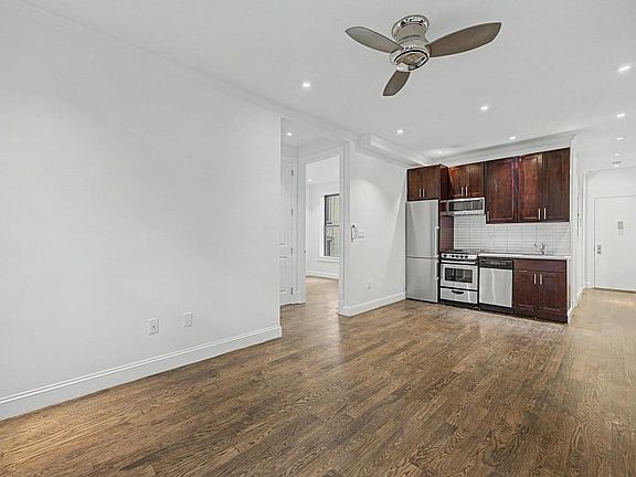 2nd image of 362 11th St APT 2