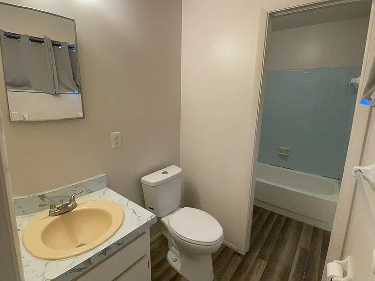 1403 Mackay Ave SE — Photo 10