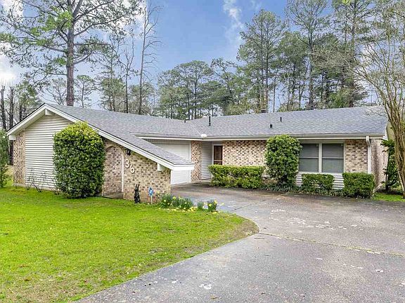 2nd image of 36 Cherrywood Cir