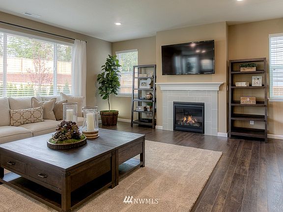 4th image of 2201 97th Avenue Ct E #26