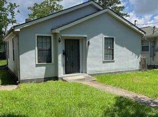 2105 Mirabeau Ave, New Orleans, LA 70122