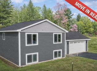 4860 Meadowlark Ln, Traverse City, MI