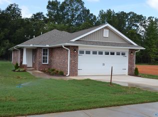 15465 Lapwing Cv, Athens, AL 35611