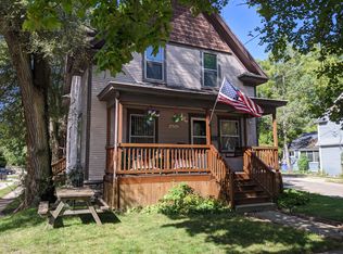 1511 Forrest Ave NE, Grand Rapids, MI 49505