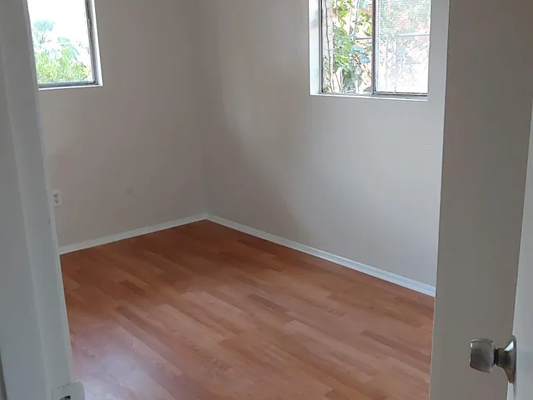 1626 Cloverdale Dr — Photo 9