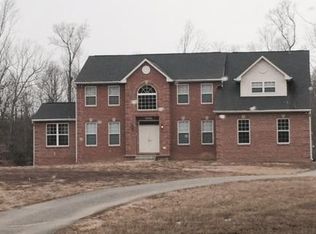 17621 Horsehead Rd, Brandywine, MD 20613