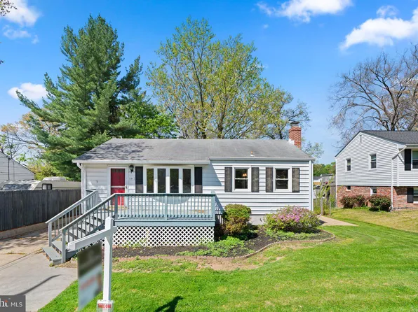 8442 Woodward St, Savage, MD 20763