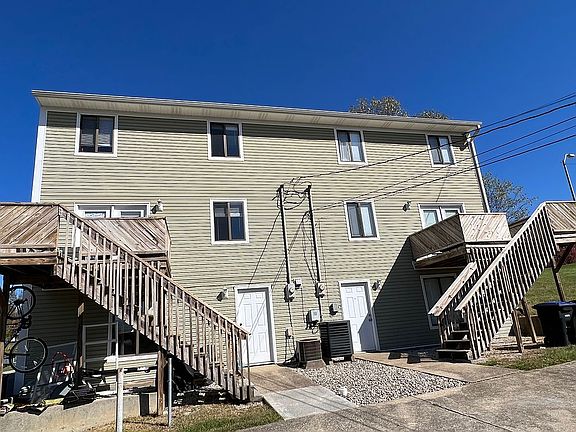 2nd image of 10-12 Harmony Landing Ct