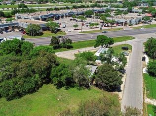 902 N Church St, Georgetown, TX 78626