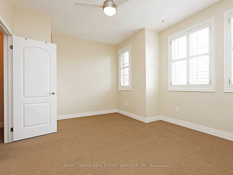 20 Shires Ln #1 — Photo 15