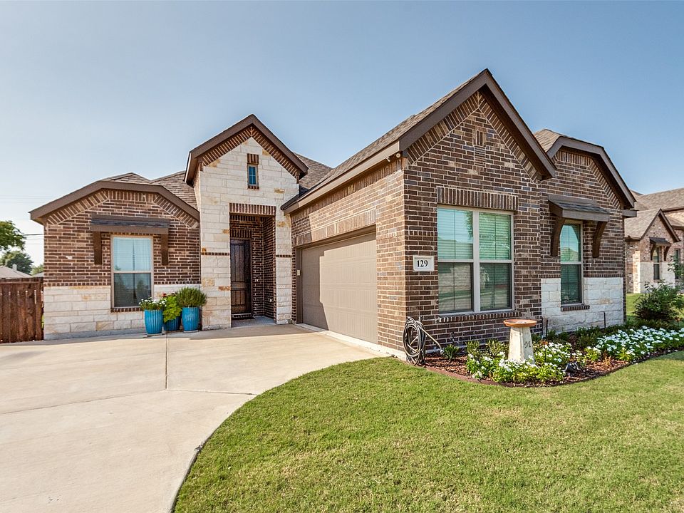 1st image of 129 Bluebell Ln