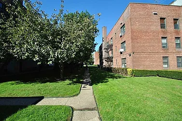 Sold by Citi Habitats