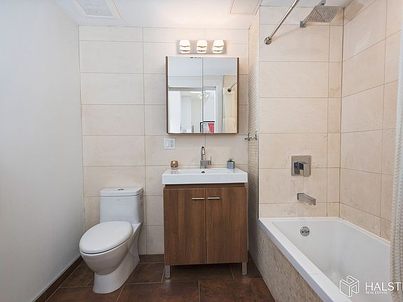 5th image of 737 Bergen St #4A