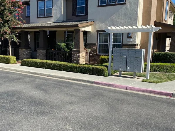 980 Silver Spur Cir Unit 41, Oakdale, CA 95361