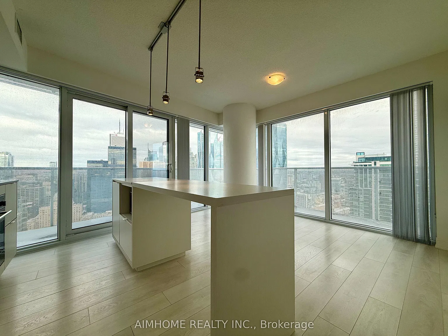 2 bed, $3,600 — Photo 2