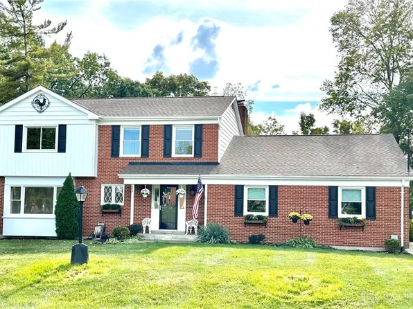 7579 Terraqua Dr, West Chester, OH 45241