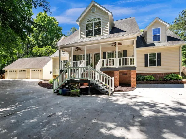 141 Miles Dr, Spartanburg, SC 29306