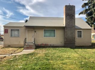 1616 Gordon Rd, Yakima, WA 98901