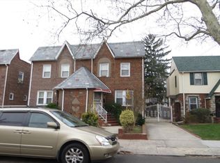 8926 208th St, Queens Village, NY