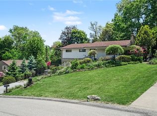 405 Peters Dr, Glenshaw, PA 15116