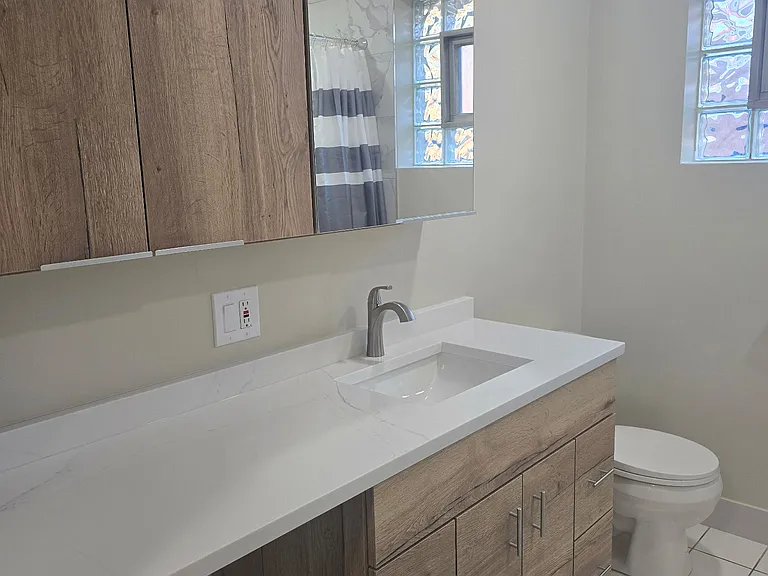 4116 W 109th St — Photo 11
