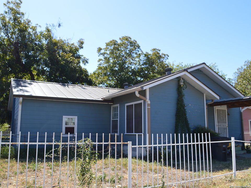 1st image of 152 GRAPELAND AVE