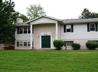 8698 Monticello Dr, West Chester, OH 45069