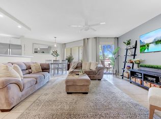 5800 Camino Del Sol APT 201, Boca Raton, FL 33433