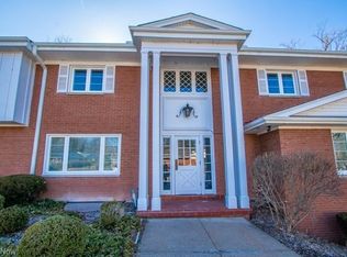 7560 Hollycroft Ln UNIT 13, Mentor, OH 44060
