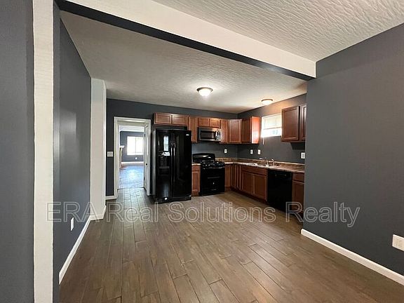 3rd image of 433 14th Ave