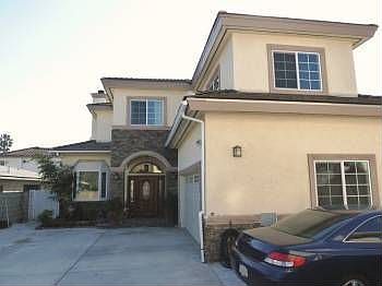 2nd image of 7908 Emerson Pl
