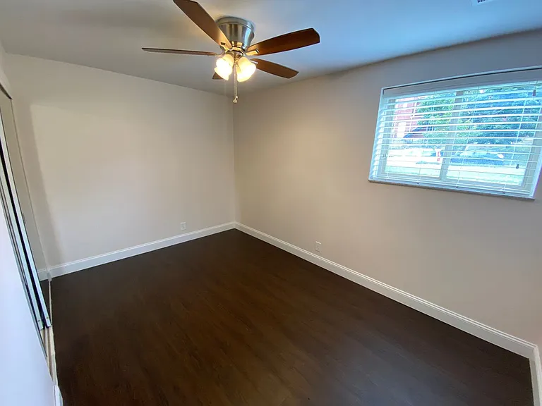 E 15th Ave 325 TPP — Photo 39