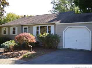32 Cheryl Dr, Farmington, CT 06032