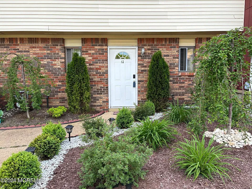 41 Jesse Rd #1000