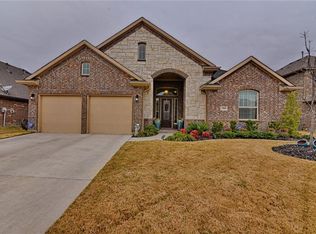 2960 Cayuga Ln, Grand Prairie, TX 75054