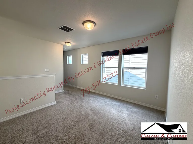 4352 Samaritan Loop — Photo 13