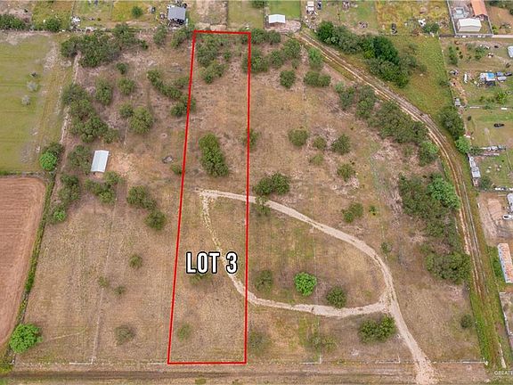 2nd image of 401 E Wisconsin Rd #3