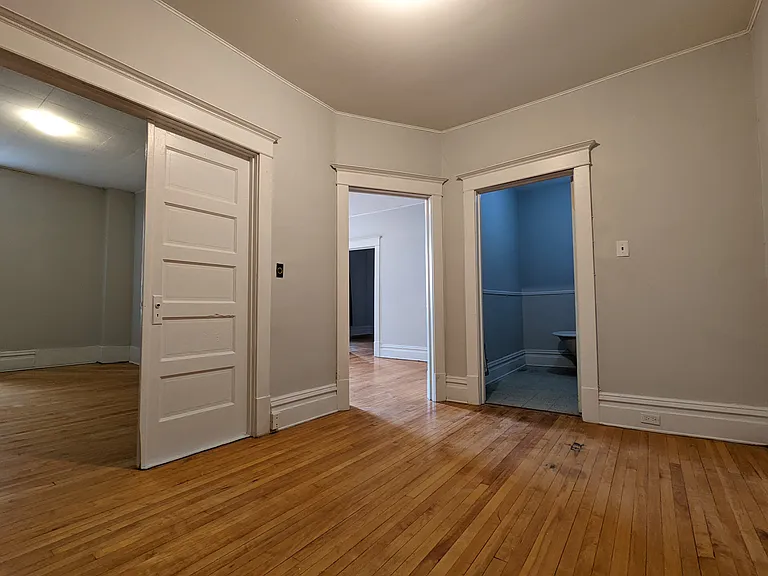 280 River Ave — Photo 10