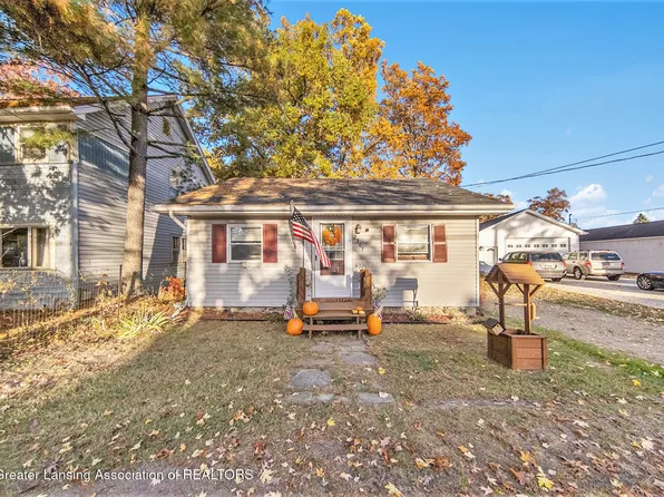 2303 Bartlett Rd, Pleasant Lake, MI 49272