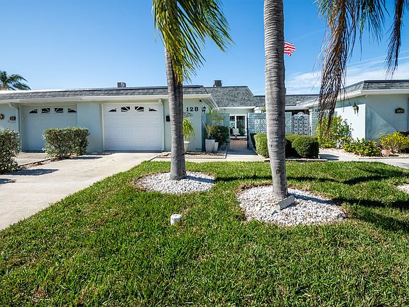 3rd image of 128 Boca Ciega Point Blvd N