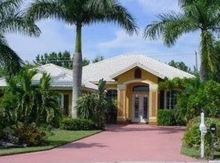 1997 Timberline Dr, Naples, FL 34109