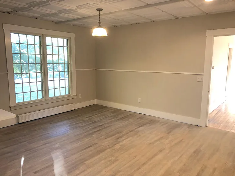Large space for kitchen table.