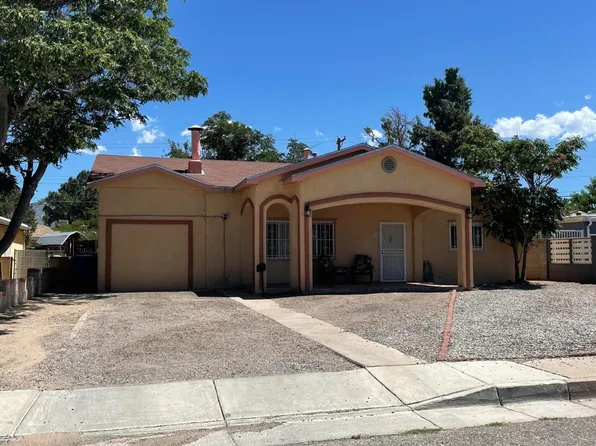 304 General Chennault St NE, Albuquerque, NM 87123