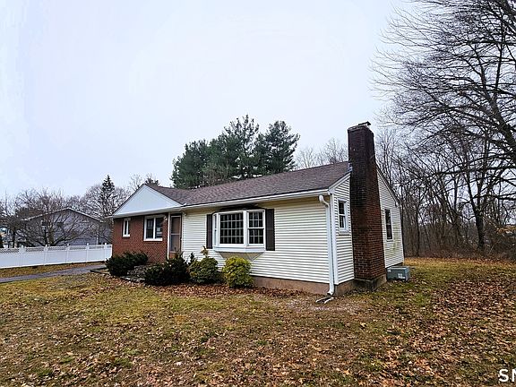 3rd image of 11 Allison Road