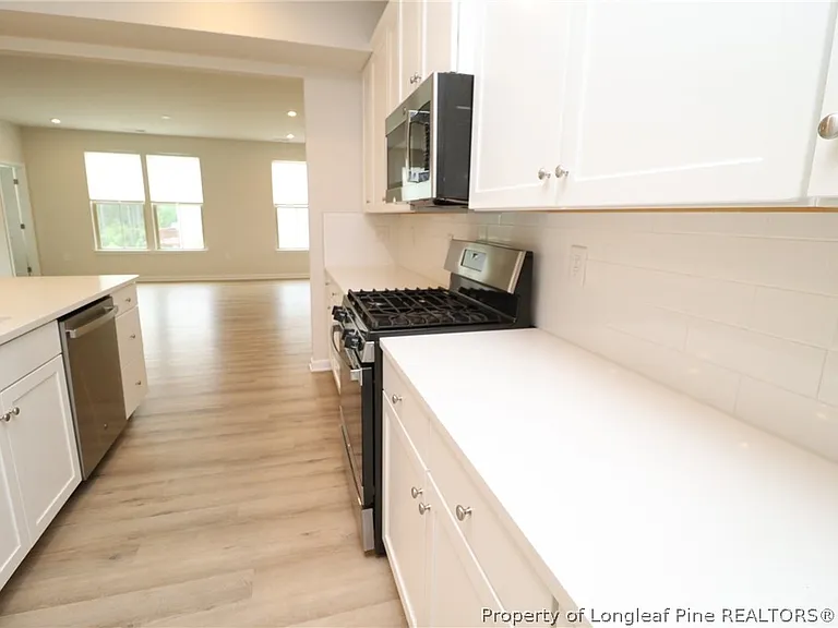 1242 Channing Park Cir — Photo 10