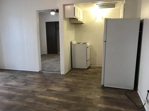 621 15th St #8, Modesto, CA 95354