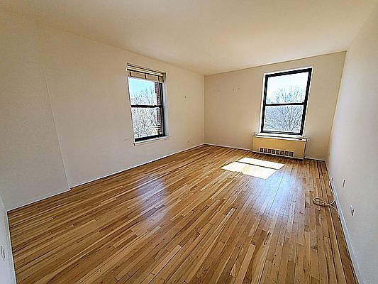 3rd image of 257 Central Park W APT 6c